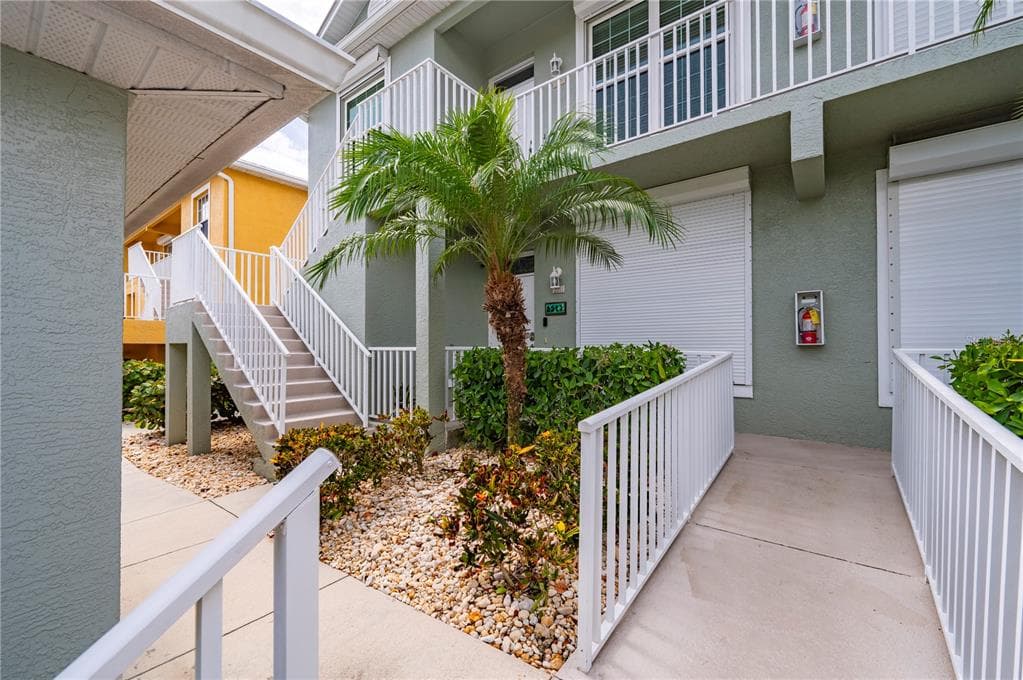 2002 BAL HARBOR BOULEVARD # 2221, PUNTA GORDA, FL 33950 — zdjęcie 5