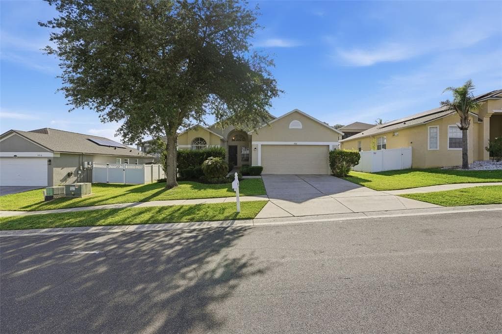7912 MERCHANTVILLE CIRCLE, ZEPHYRHILLS, FL 33540 — zdjęcie 2
