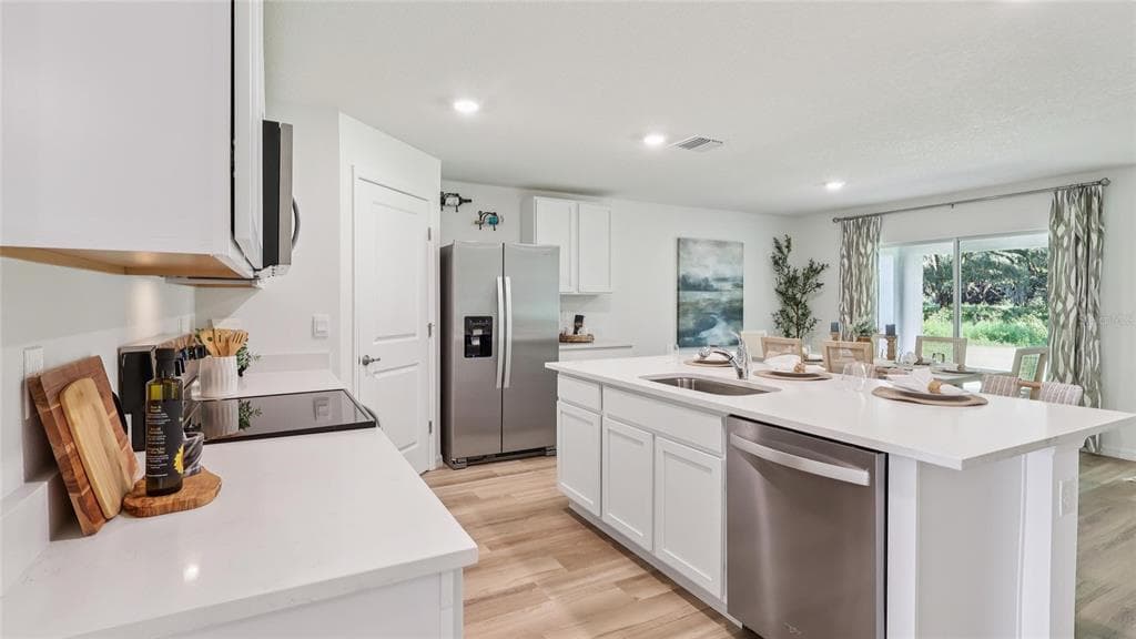 10830 HERON CREEK CIRCLE, WEEKI WACHEE, FL 34613 — zdjęcie 3