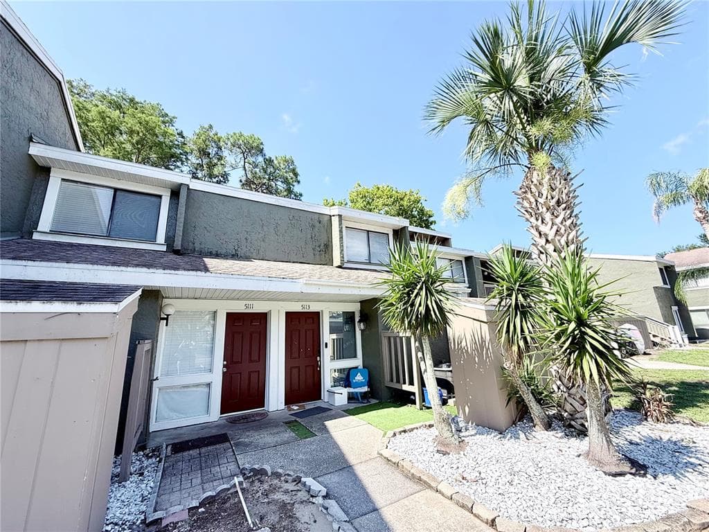 5111 EAGLESMERE DRIVE # D10, ORLANDO, FL 32819