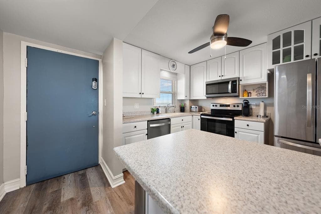1270 GULF BOULEVARD # 1503, CLEARWATER BEACH, FL 33767 — zdjęcie 4