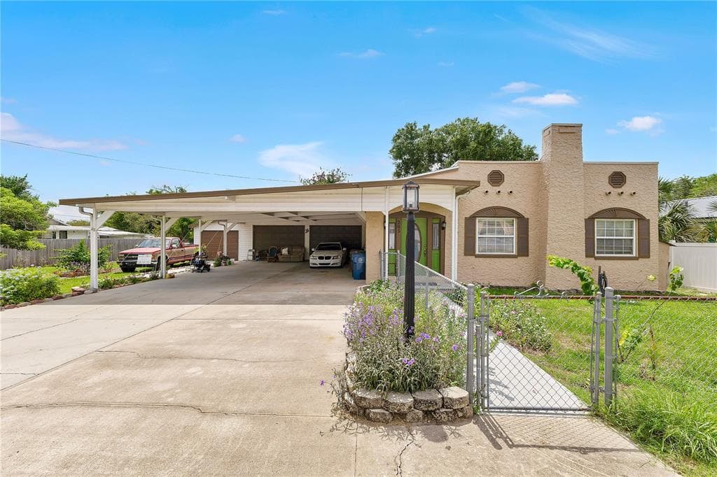 205 TENNESSEE STREET, HAINES CITY, FL 33844