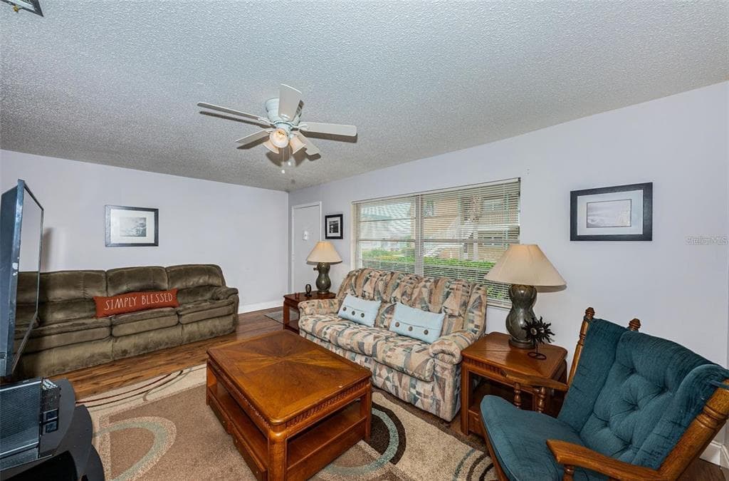 5217 81ST STREET N # 11, ST PETERSBURG, FL 33709 — zdjęcie 3