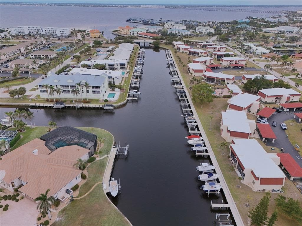 311 GARVIN STREET # 411B, PUNTA GORDA, FL 33950 — zdjęcie 3