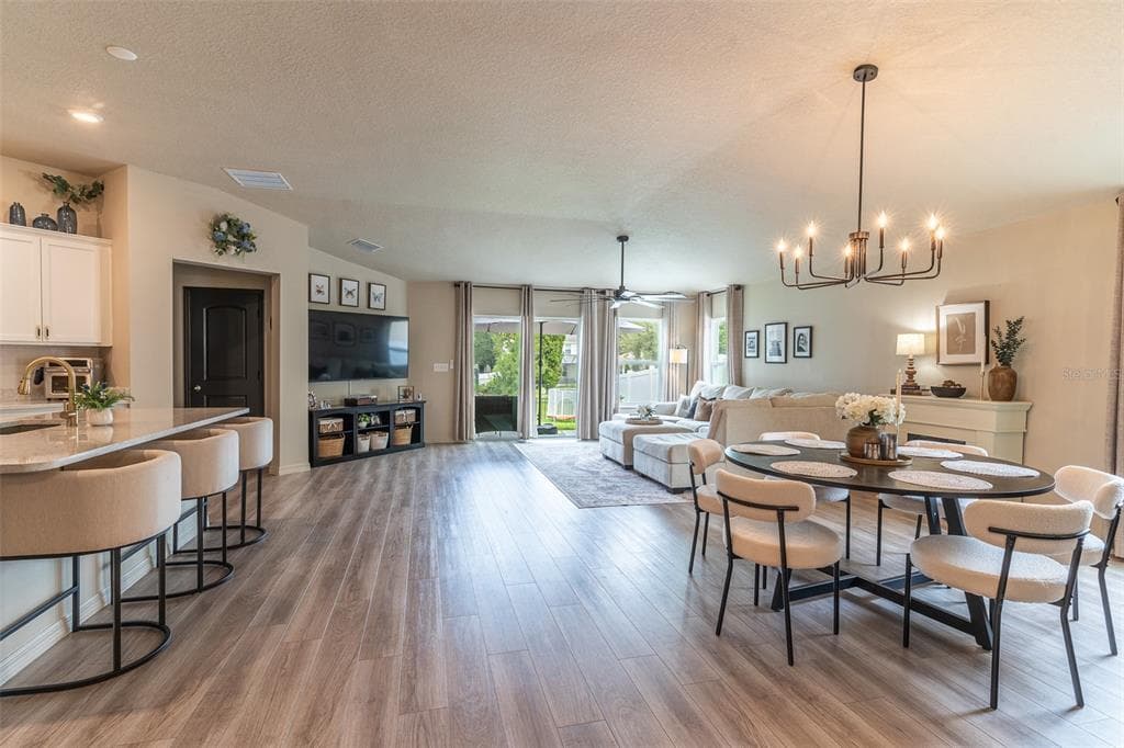 615 VALRI PARK DRIVE, VALRICO, FL 33594 — zdjęcie 4