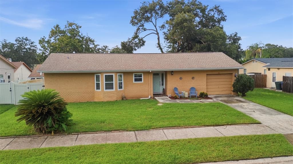 670 KIRKLAND CIRCLE, DUNEDIN, FL 34698