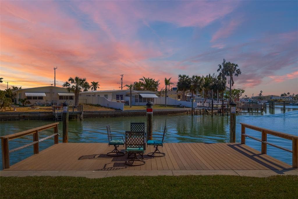 145 116TH AVENUE # 301, TREASURE ISLAND, FL 33706 — zdjęcie 2