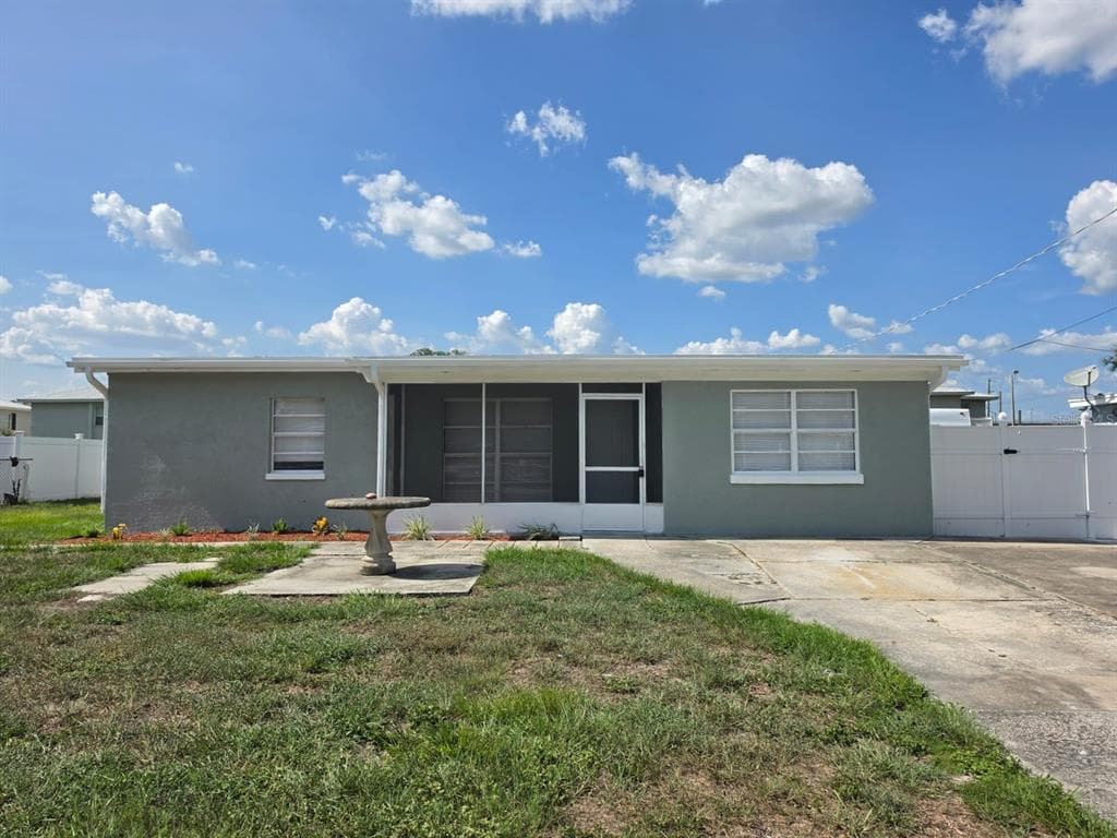 7710 CORAL VINE LANE, TAMPA, FL 33619