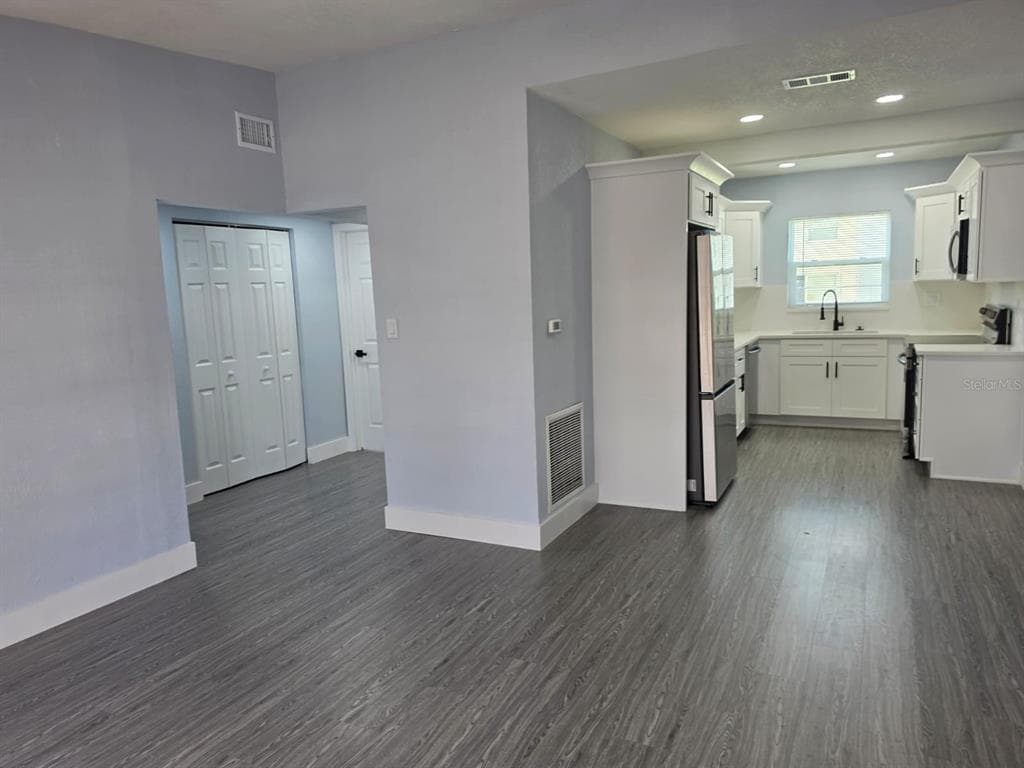 7710 CORAL VINE LANE, TAMPA, FL 33619 — zdjęcie 5