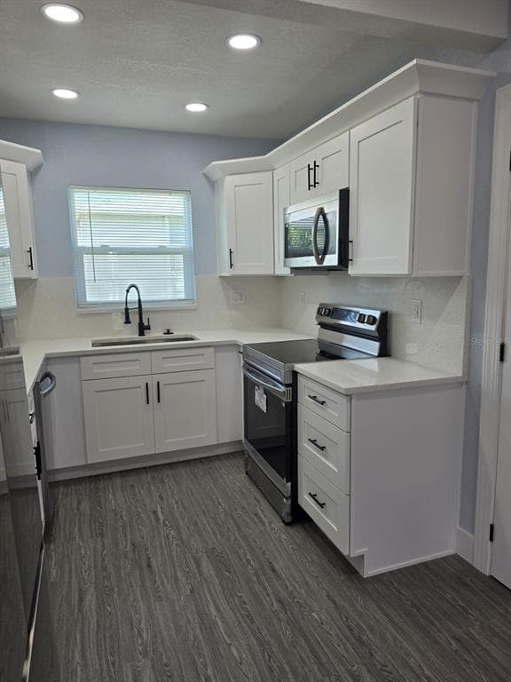 7710 CORAL VINE LANE, TAMPA, FL 33619 — zdjęcie 4