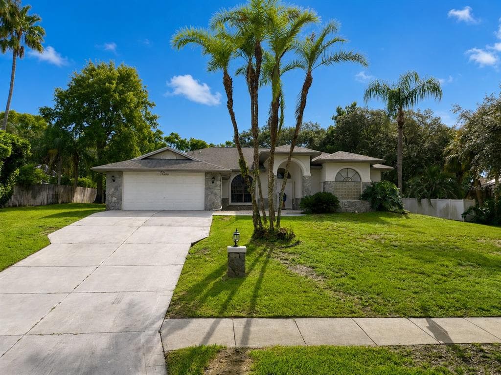 18608 AUTUMN LAKE BOULEVARD, HUDSON, FL 34667