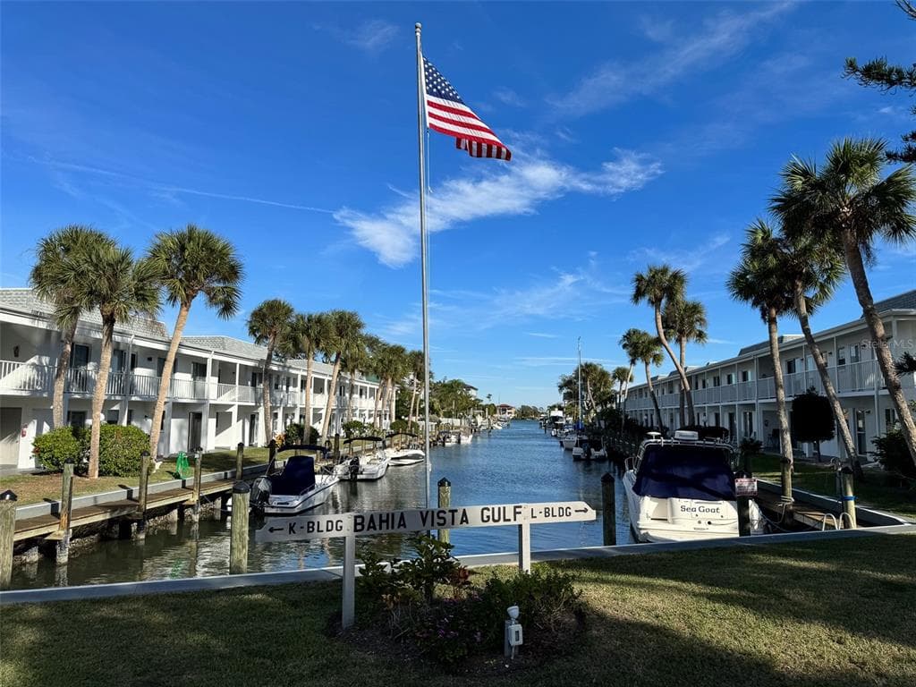 902 GIBBS ROAD # 283, VENICE, FL 34285