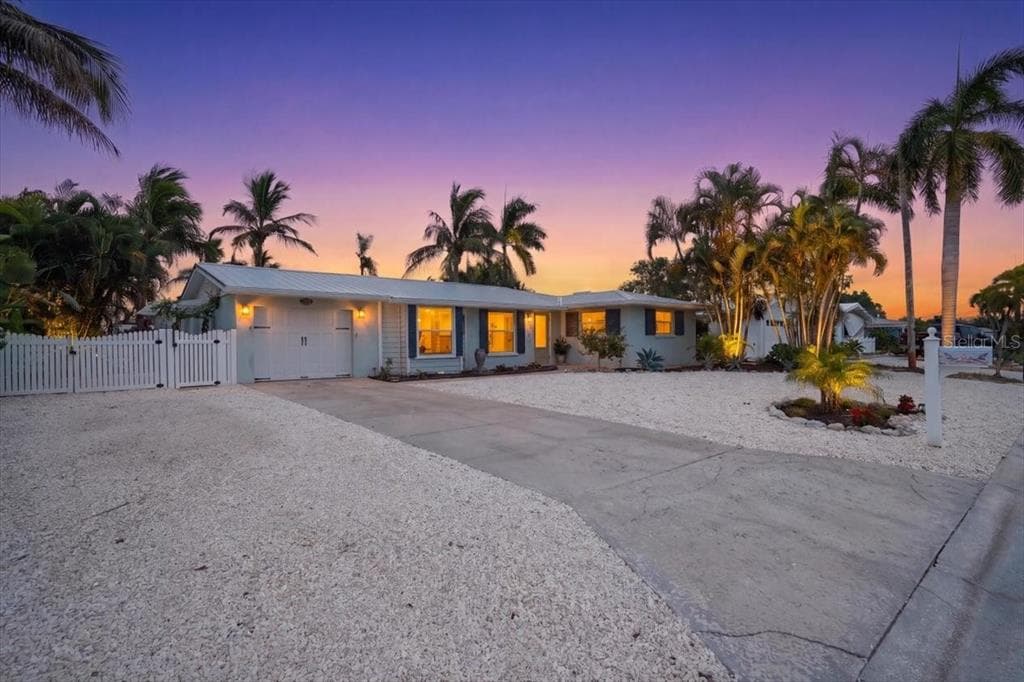 520 69TH STREET, HOLMES BEACH, FL 34217 — zdjęcie 2