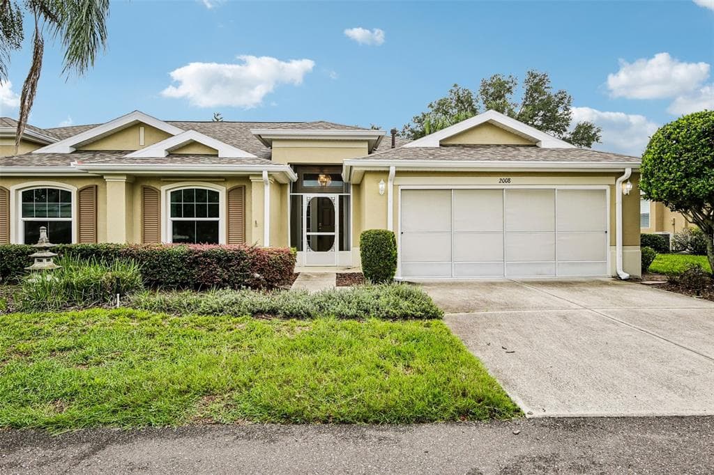 2008 GRANTHAM GREENS DRIVE, SUN CITY CENTER, FL 33573 — zdjęcie 2