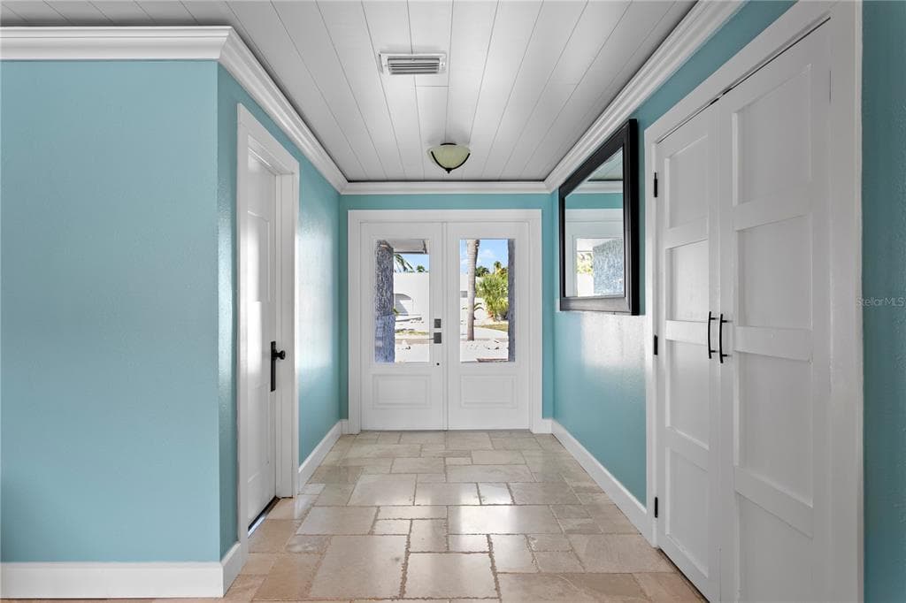 10038 S YACHT CLUB DRIVE, TREASURE ISLAND, FL 33706 — zdjęcie 5