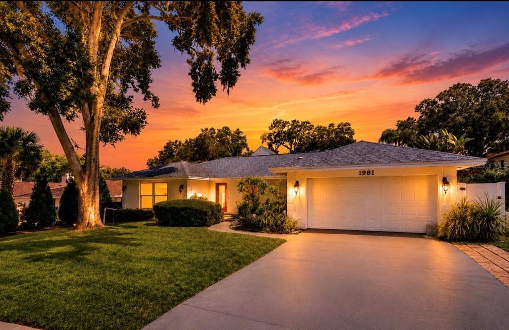 1981 CASTILLE DRIVE, DUNEDIN, FL 34698