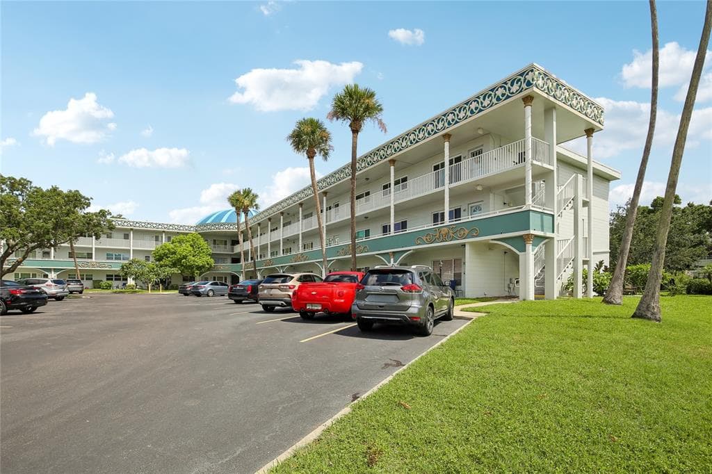 2380 WORLD PARKWAY BOULEVARD # 40, CLEARWATER, FL 33763