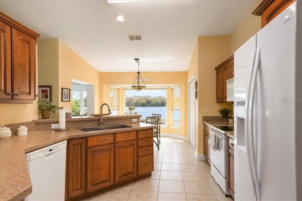 1081 NE 130TH TERRACE, SILVER SPRINGS, FL 34488 — zdjęcie 4