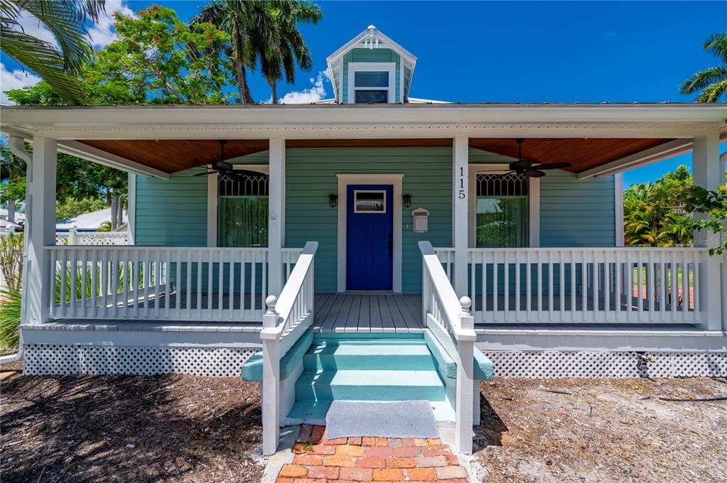 115 GILL STREET, PUNTA GORDA, FL 33950 — zdjęcie 2