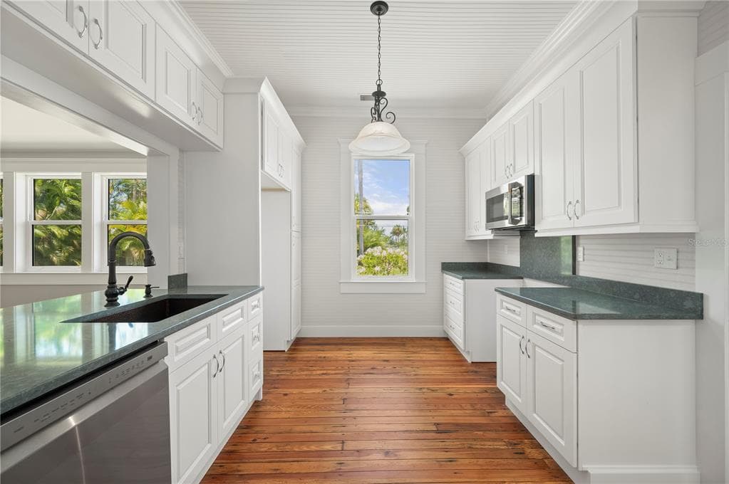 115 GILL STREET, PUNTA GORDA, FL 33950 — zdjęcie 5