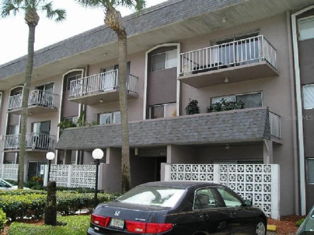 4610 W GRAY STREET # 307, TAMPA, FL 33609