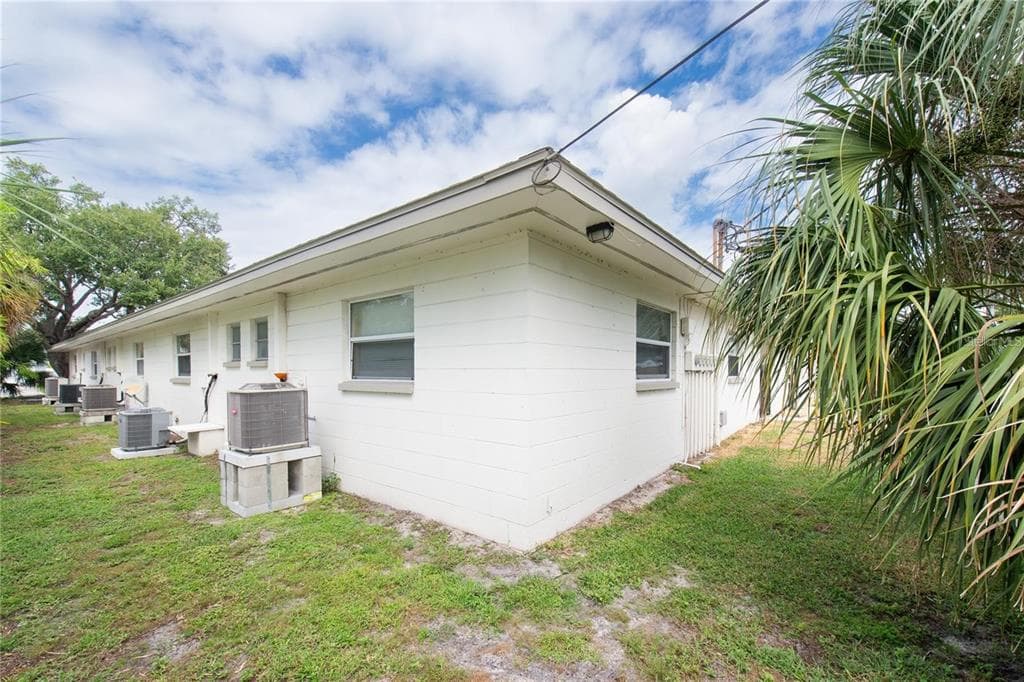 500 75TH AVENUE N, ST PETERSBURG, FL 33702 — zdjęcie 5