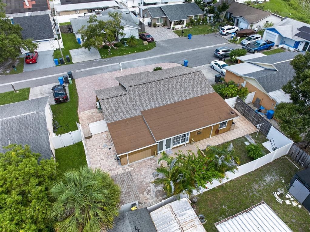 6711 GLEN FOREST COURT, TAMPA, FL 33615 — zdjęcie 3