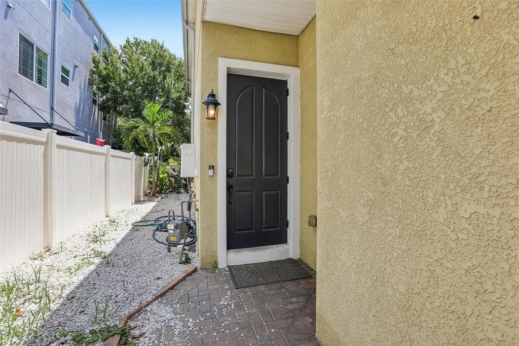 502 S LINCOLN AVENUE, TAMPA, FL 33609 — zdjęcie 4