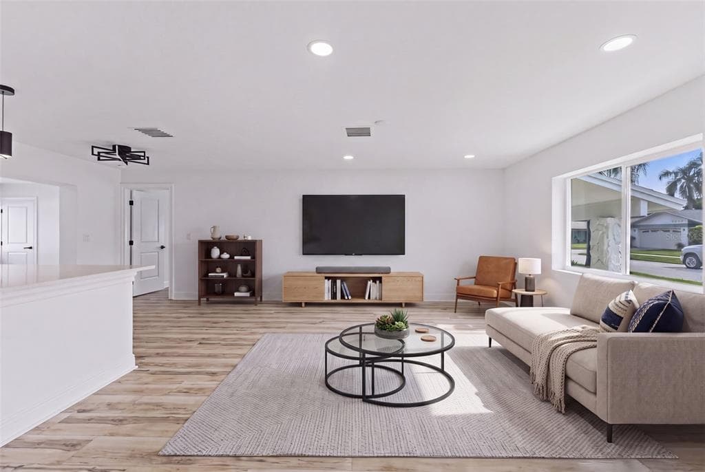 9354 119TH WAY, SEMINOLE, FL 33772 — zdjęcie 3