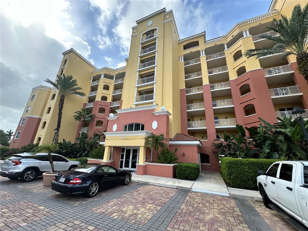 611 RIVIERA DUNES WAY # 102, PALMETTO, FL 34221