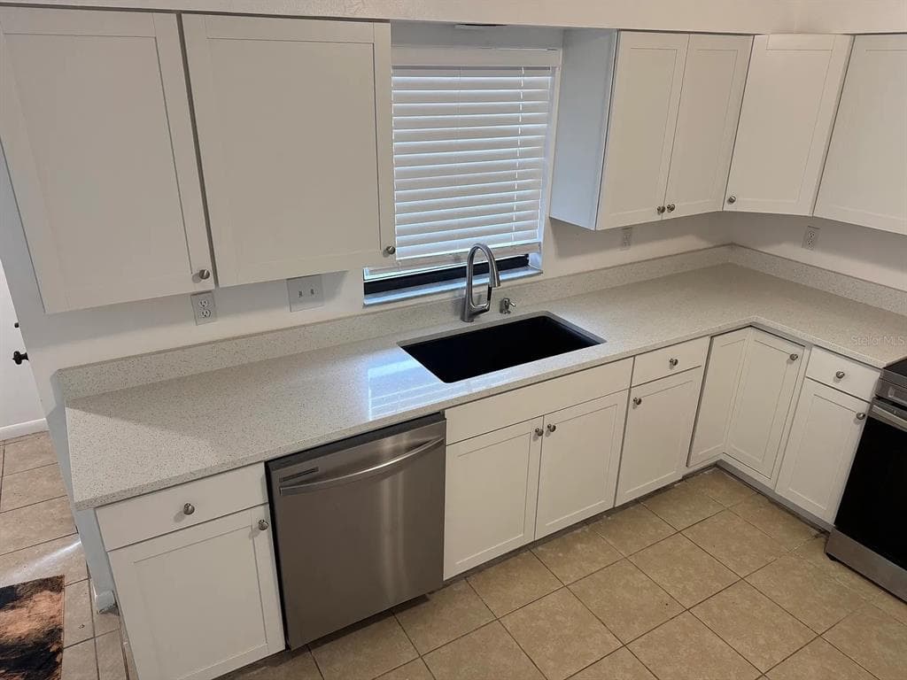 4845 16TH STREET, ZEPHYRHILLS, FL 33542 — zdjęcie 2