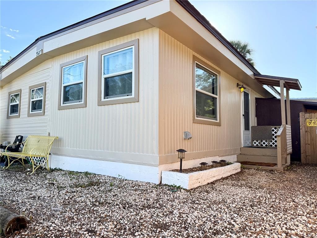 5527 DARLENE STREET, WEEKI WACHEE, FL 34607 — zdjęcie 4