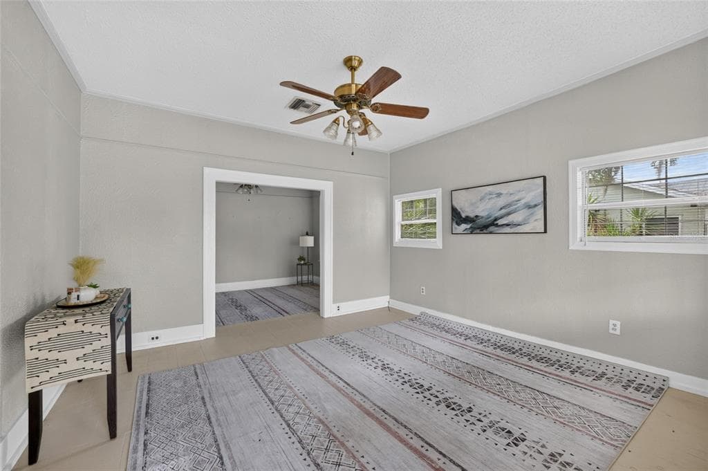926 NE 8TH AVENUE, OCALA, FL 34470 — zdjęcie 2