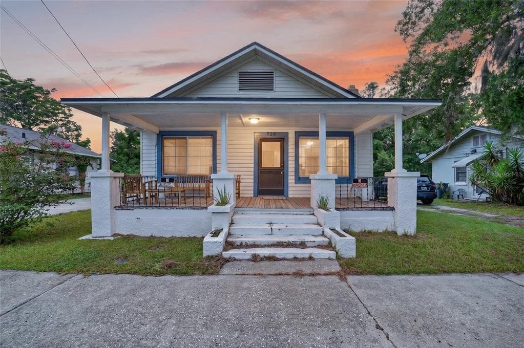 926 NE 8TH AVENUE, OCALA, FL 34470