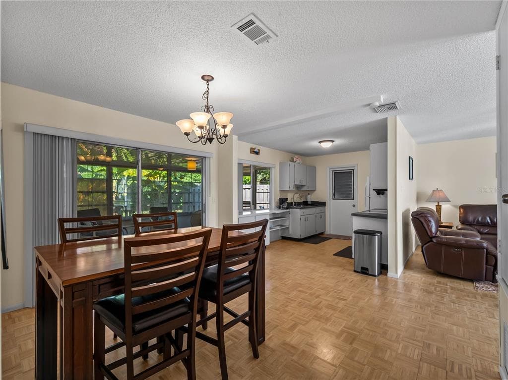 119 OLDENBURGH COURT NE, PORT CHARLOTTE, FL 33952 — zdjęcie 5
