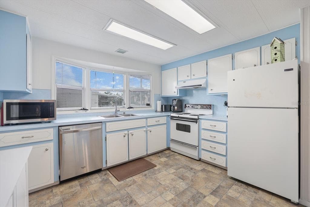 832 JOLANDA CIRCLE, VENICE, FL 34285 — zdjęcie 2