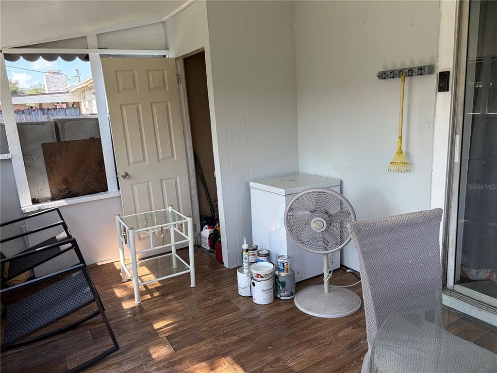 908 S SOLANDRA DRIVE, ORLANDO, FL 32807 — zdjęcie 4