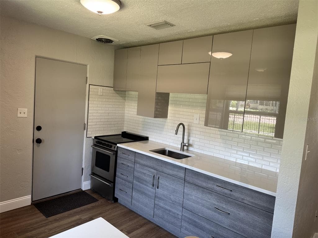 2845 9TH AVENUE N, ST PETERSBURG, FL 33713 — zdjęcie 5