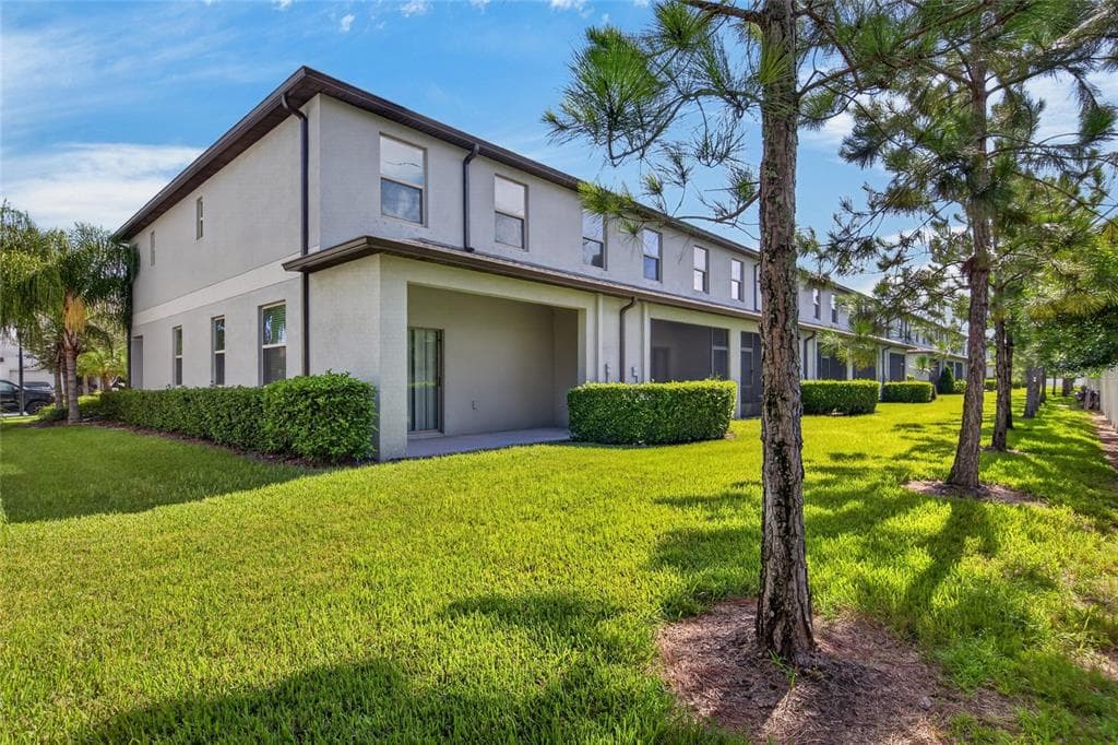 7617 GINGER LILY COURT, TAMPA, FL 33619 — zdjęcie 4