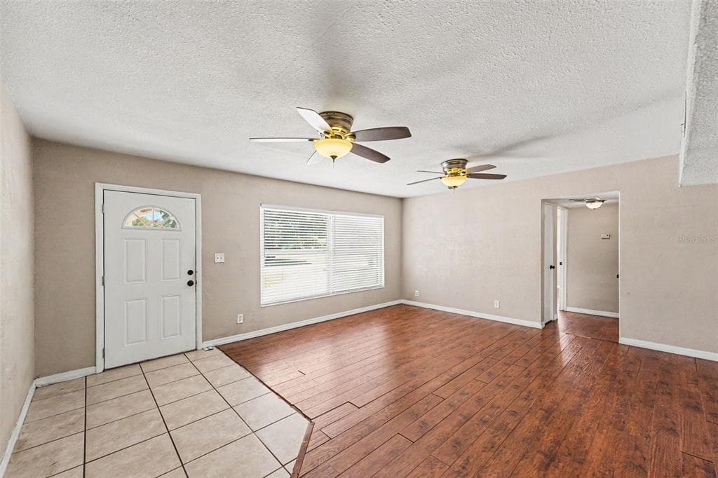 11428 75TH AVENUE, SEMINOLE, FL 33772 — zdjęcie 4