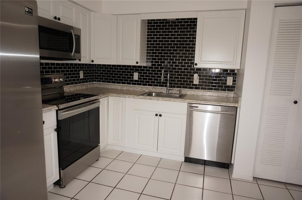 13100 S MCCALL ROAD # 184, PORT CHARLOTTE, FL 33981 — zdjęcie 5