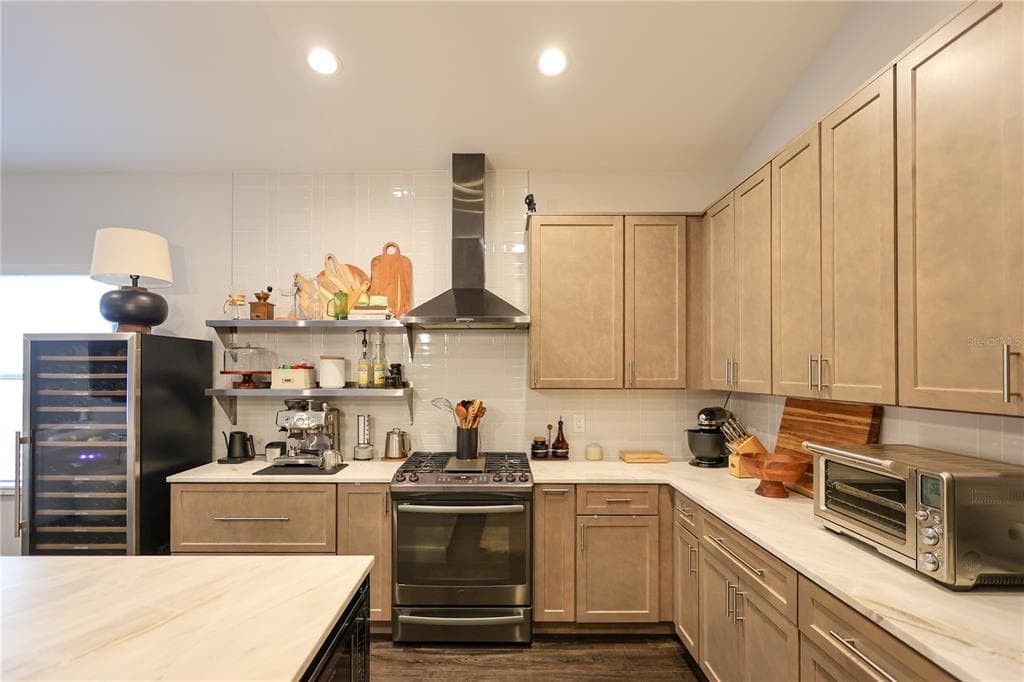 655 12TH AVENUE S, ST PETERSBURG, FL 33701 — zdjęcie 3