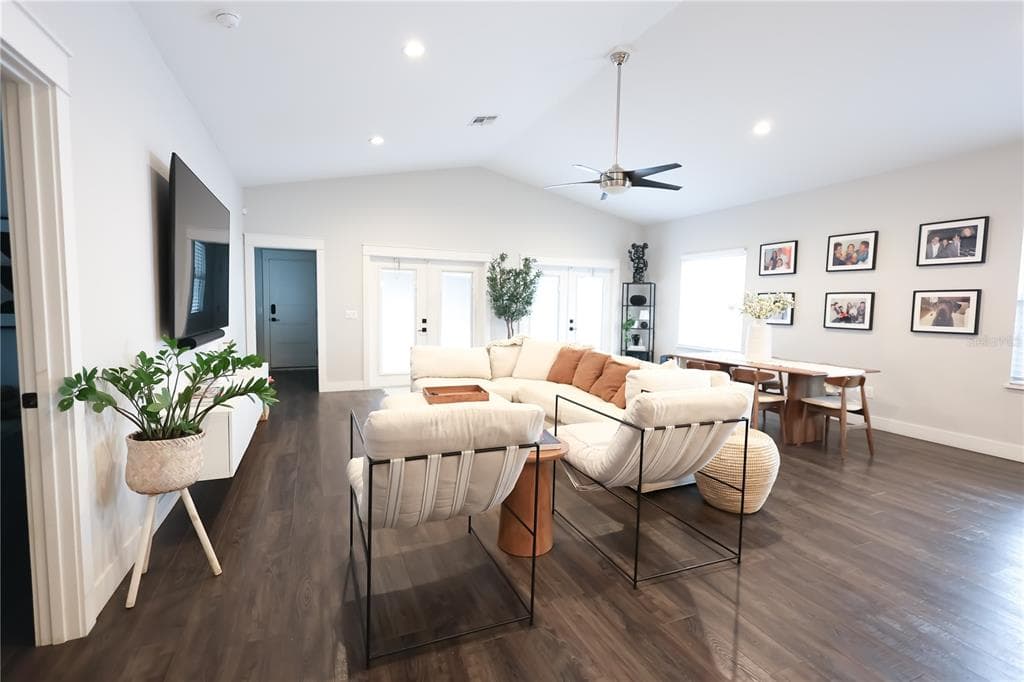 655 12TH AVENUE S, ST PETERSBURG, FL 33701 — zdjęcie 5