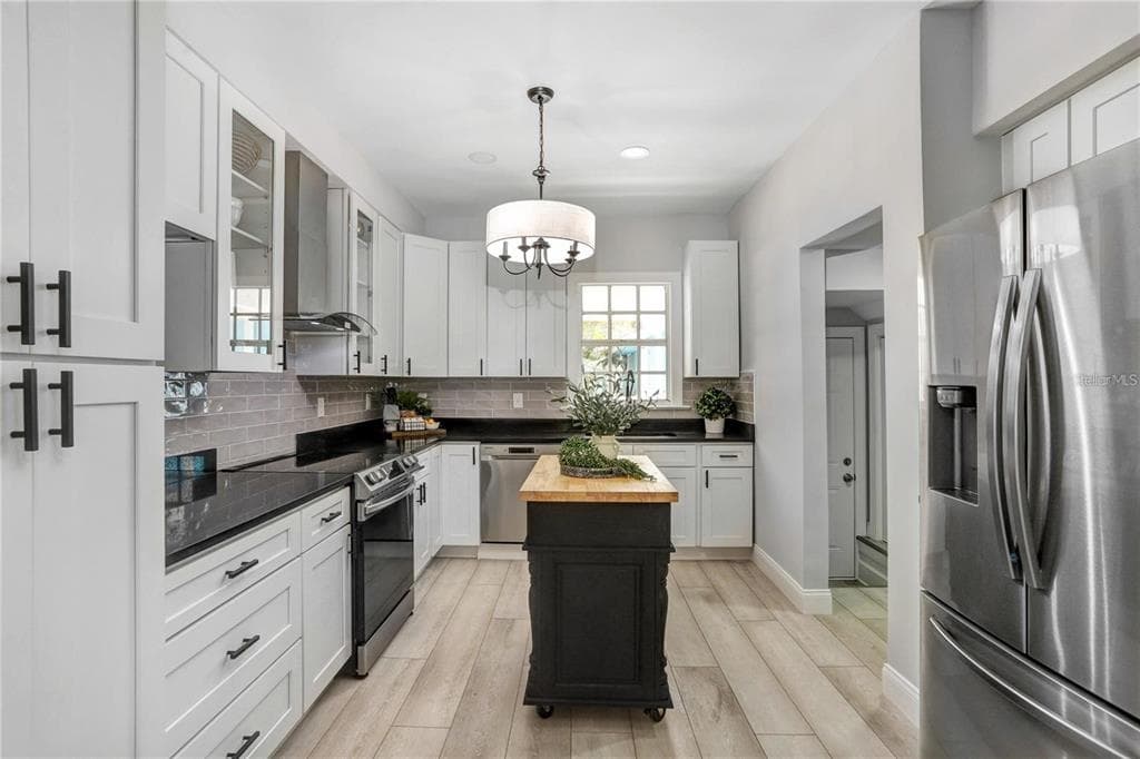 1960 MCKINLEY STREET, CLEARWATER, FL 33765 — zdjęcie 4