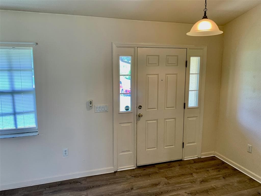 8310 DELK AVENUE, NORTH PORT, FL 34291 — zdjęcie 2