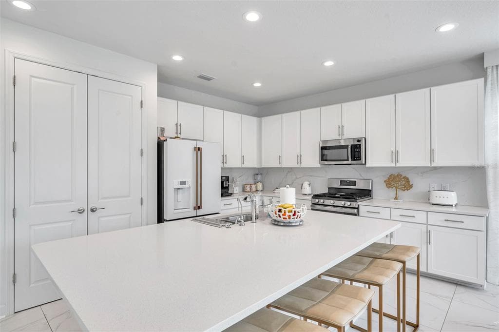 32203 MAHOGANY DRIVE, WESLEY CHAPEL, FL 33543 — zdjęcie 4
