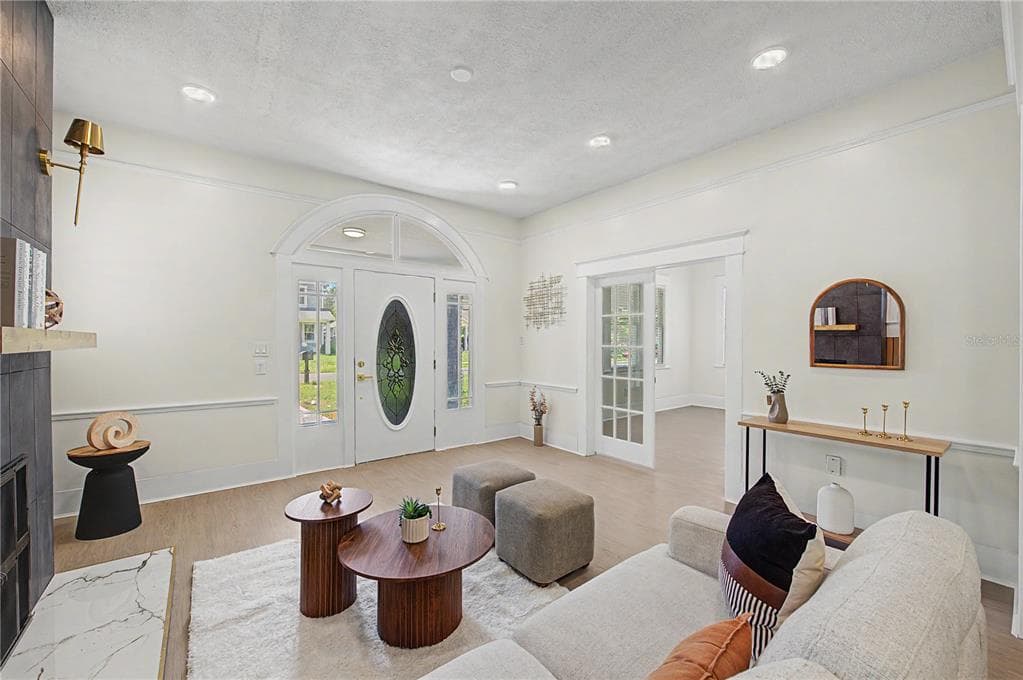 1920 E PARIS STREET, TAMPA, FL 33610 — zdjęcie 5