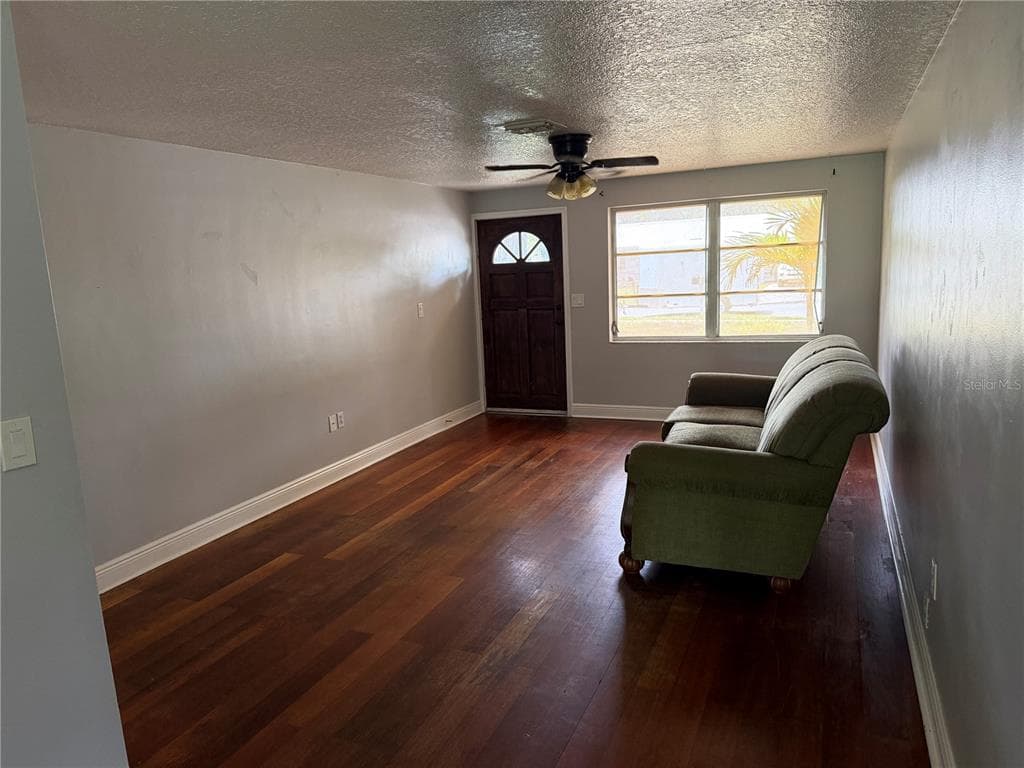 6100 WYOMING AVENUE, NEW PORT RICHEY, FL 34653 — zdjęcie 2