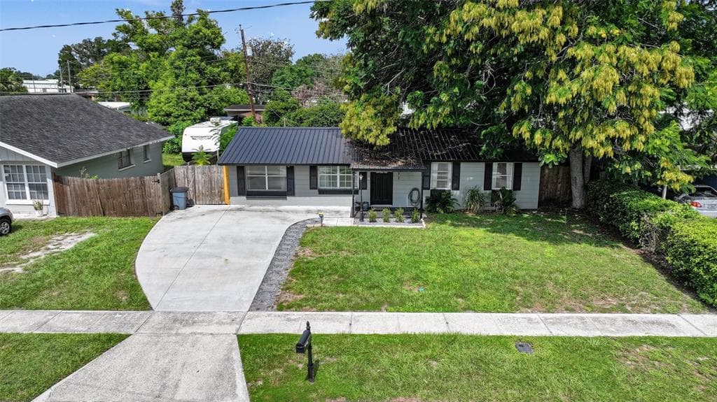 1611 SMITHFIELD CIRCLE W, LAKELAND, FL 33801 — zdjęcie 2