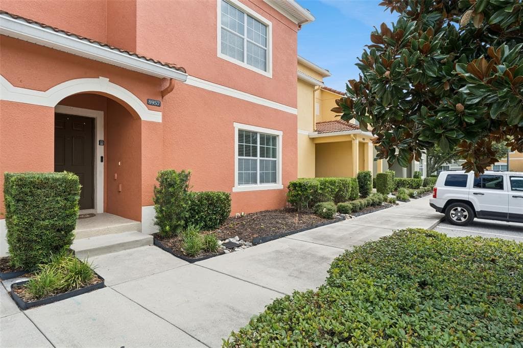 8957 CAT PALM ROAD, KISSIMMEE, FL 34747 — zdjęcie 2